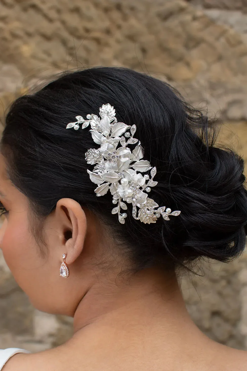 Hallie - Leaf Pearl Bridal Hair Clip