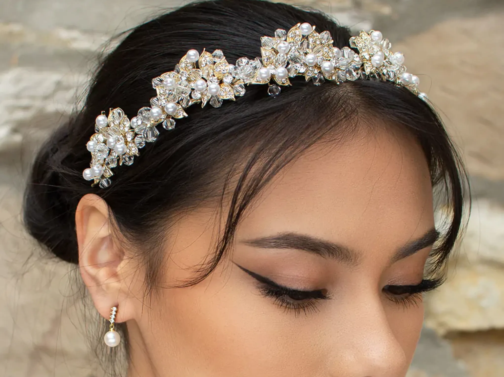 Isabelle Pearl - Modern Pearl & Crystal Bridal Crown