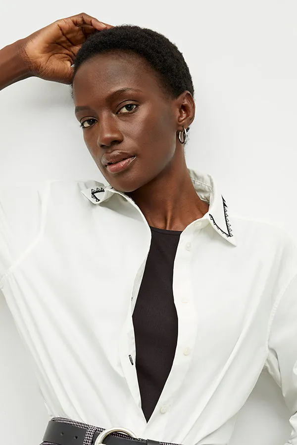 Mila Button-Down - Poplin Embroidery :: White