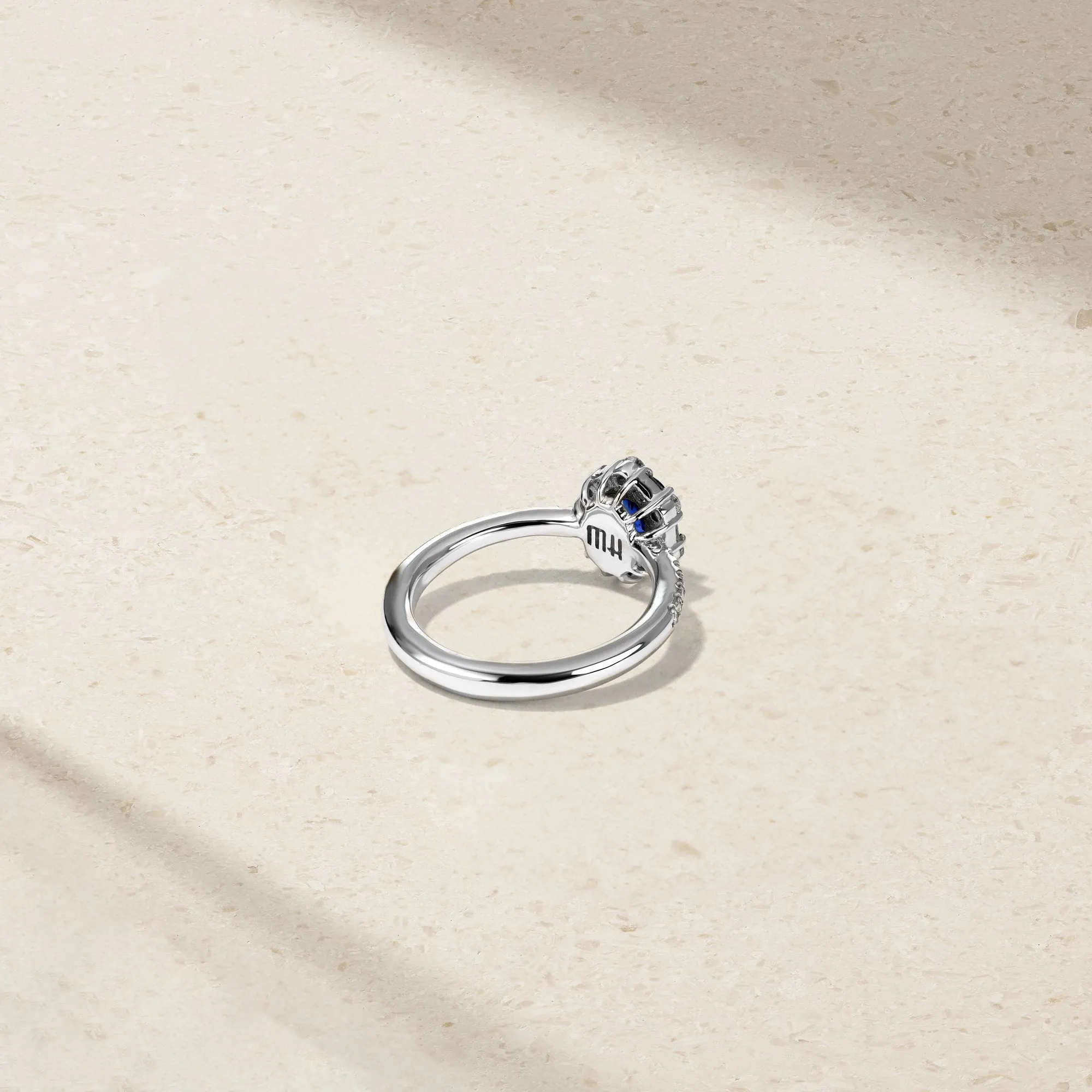 Petite Signature Sapphire Ring