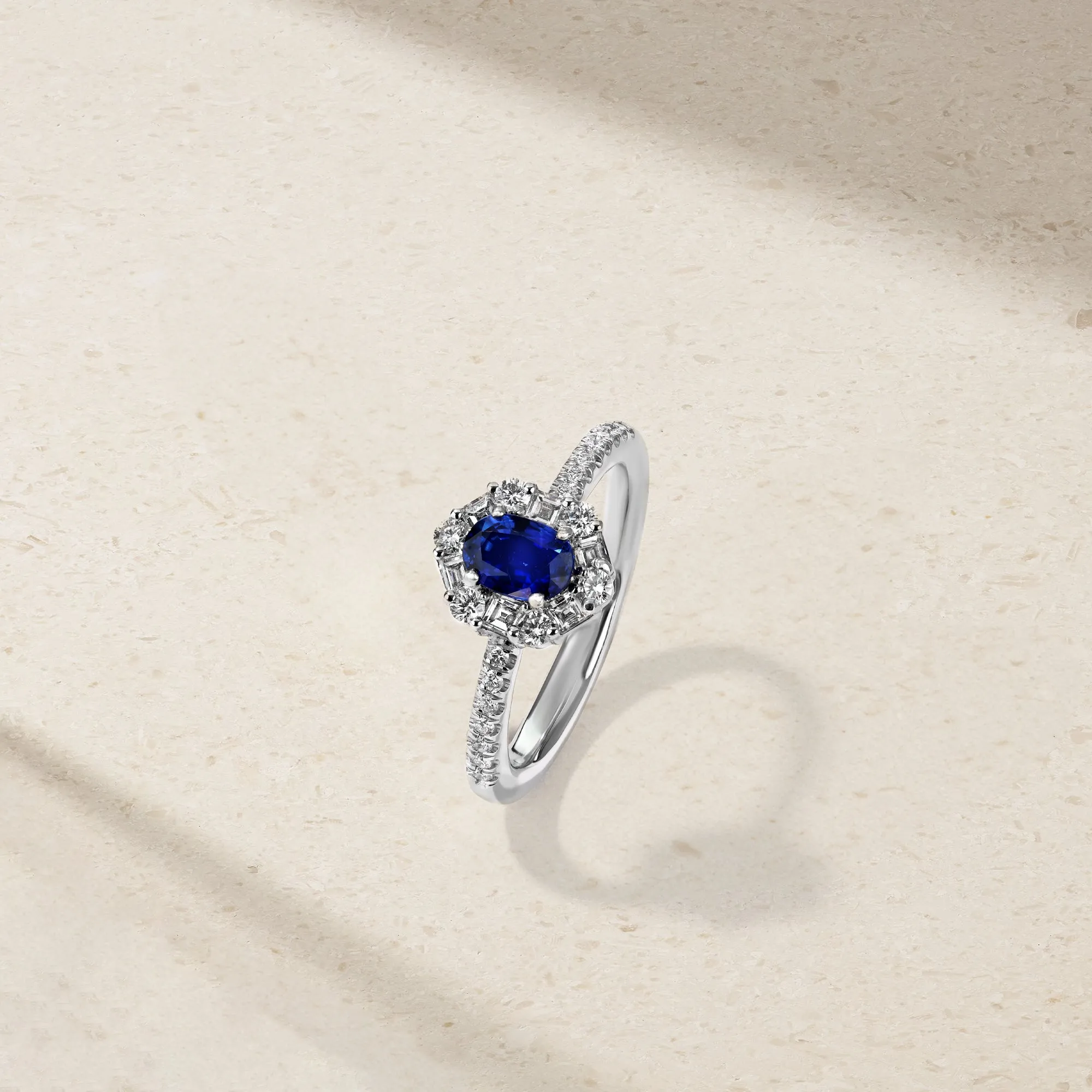 Petite Signature Sapphire Ring