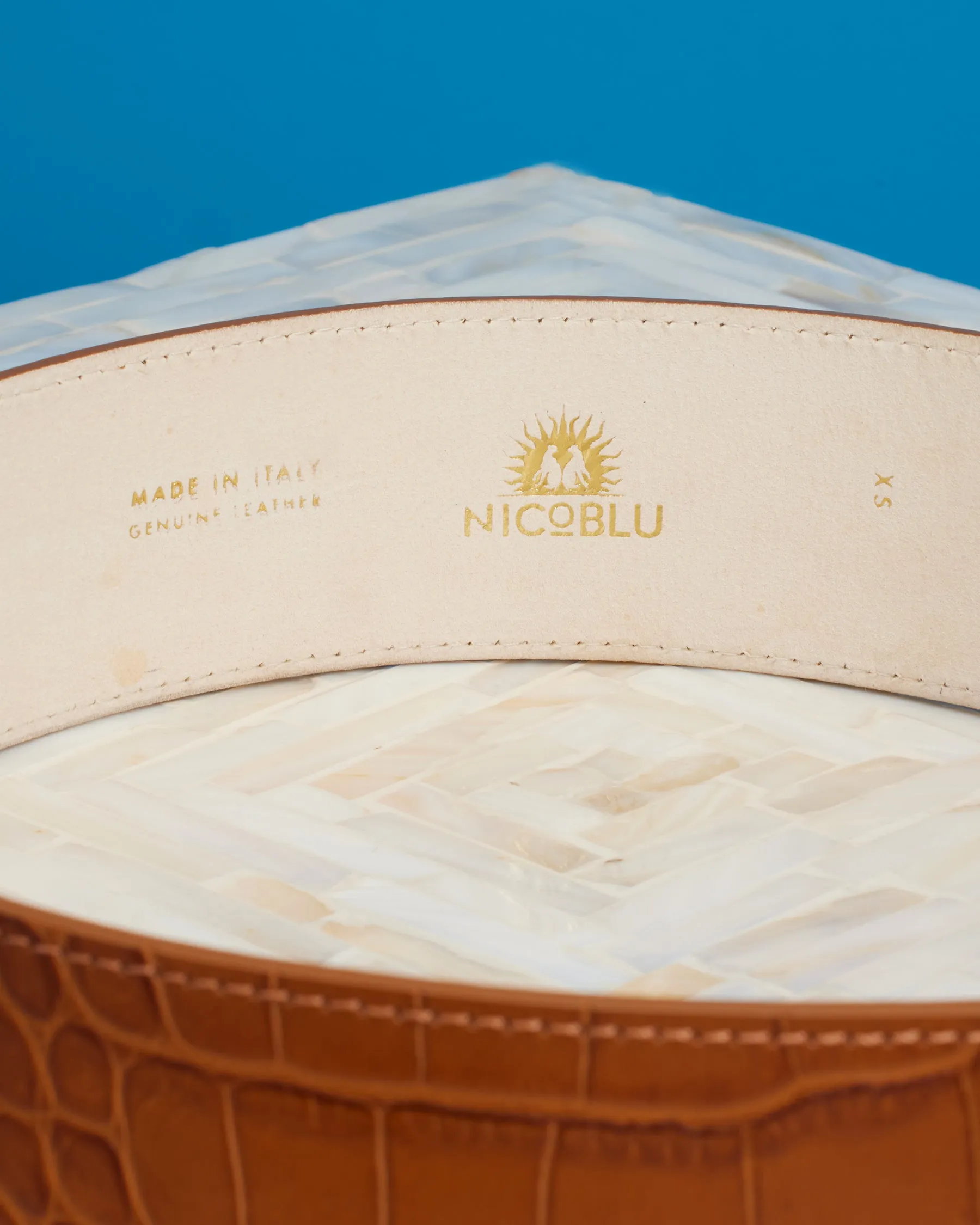 Thornton Wide Leather Belt in Croc-Embossed Honey Tan